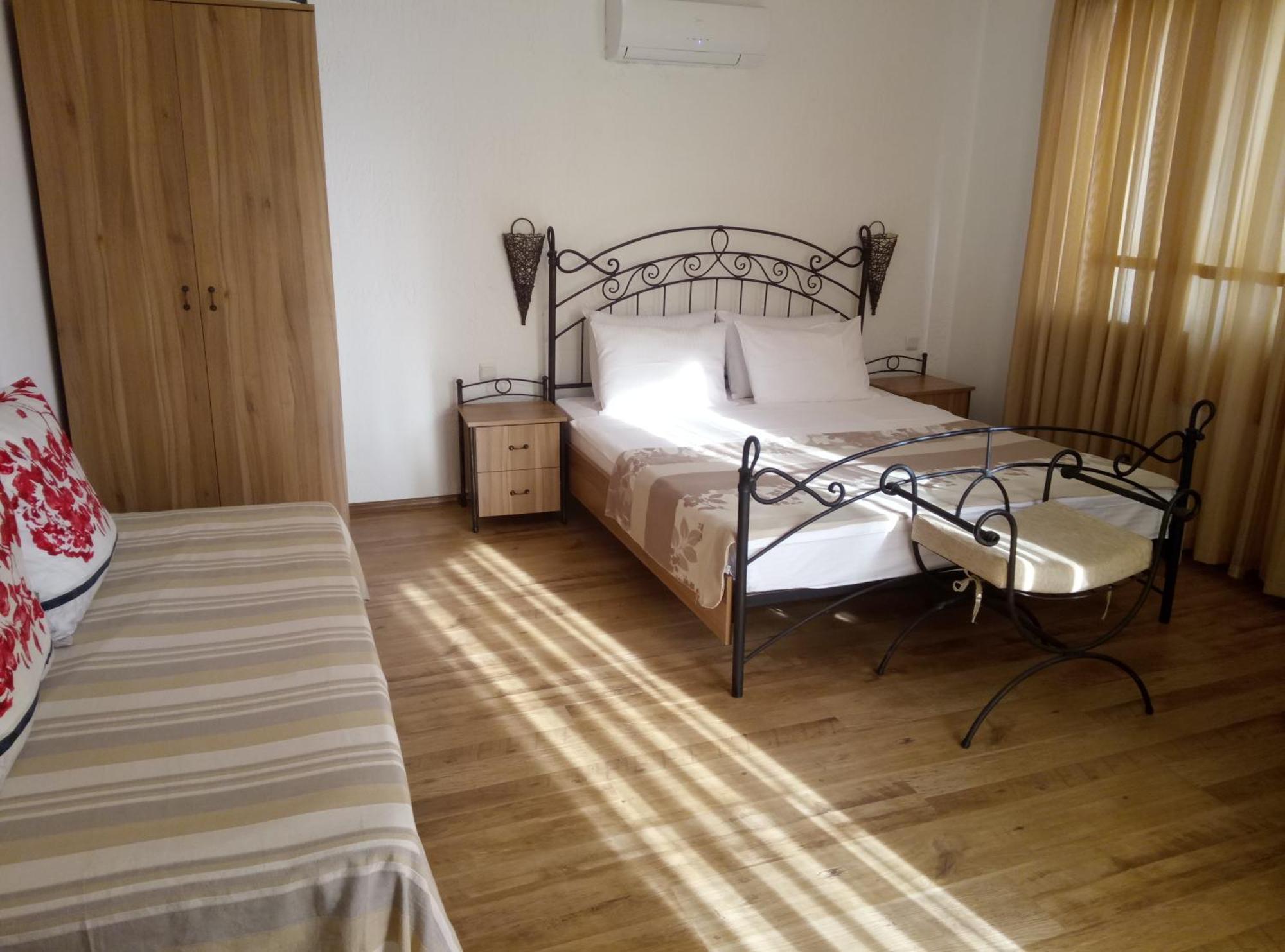 Family Hotel Bellehouse Tschernomorez Zimmer foto