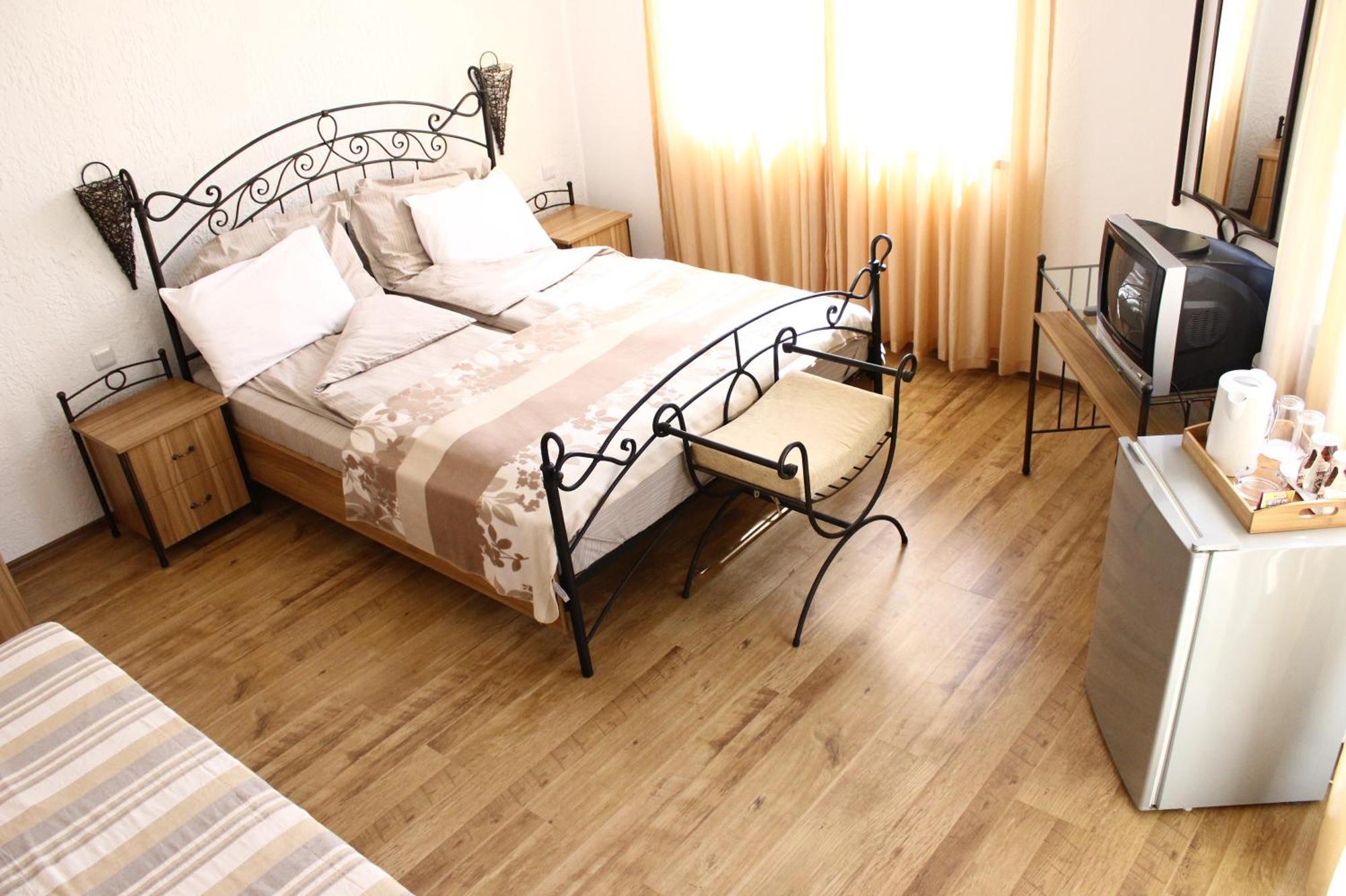 Family Hotel Bellehouse Tschernomorez Zimmer foto